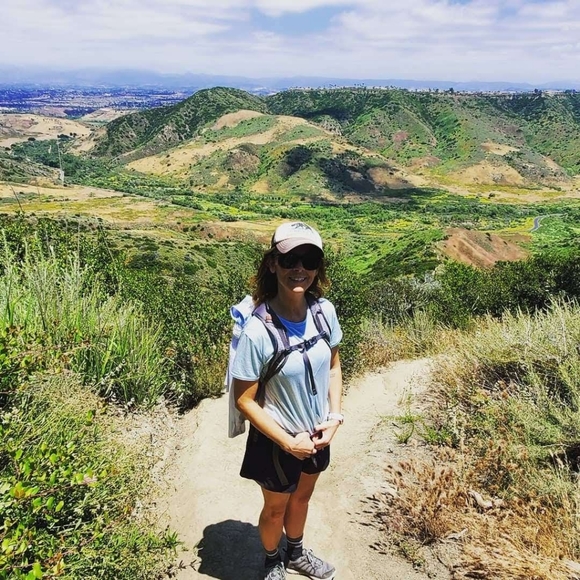 Meet your Posher, Heather - Picture 2 of 8